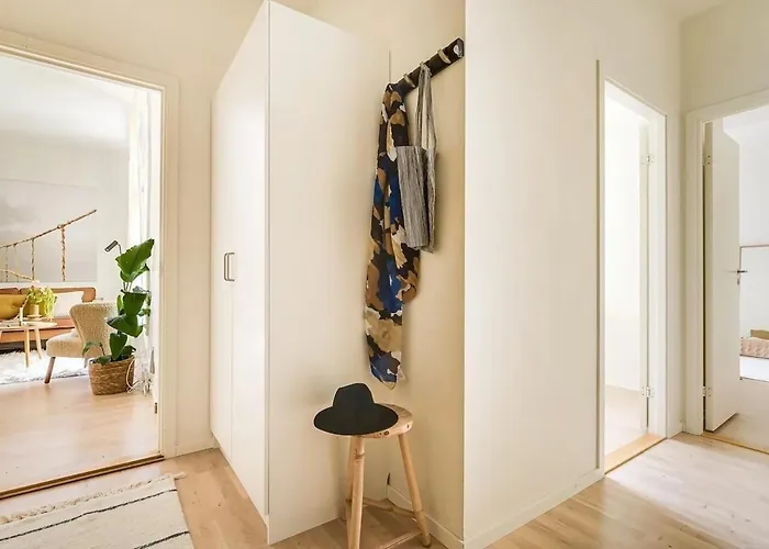 Modern 3br In Center Appartement